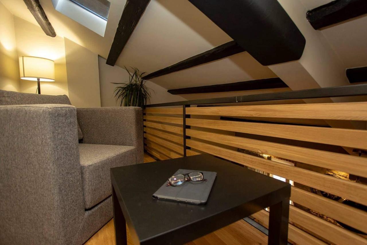 ˇdcˇ Modern Near The Church Apartma *