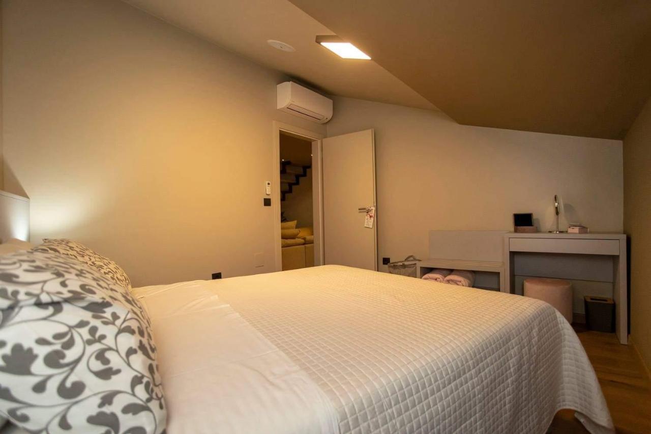 ˇdcˇ Modern Near The Church Apartma Rovinj