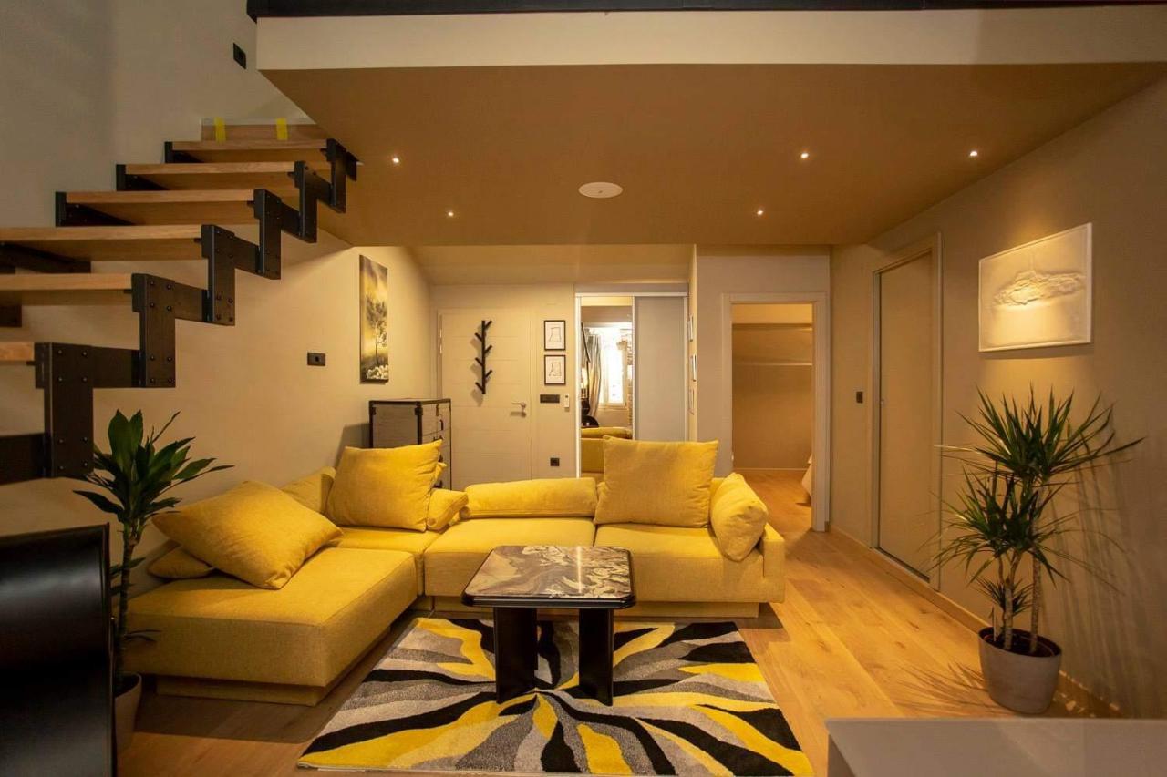 Appartement ˇdcˇ Modern Near The Church