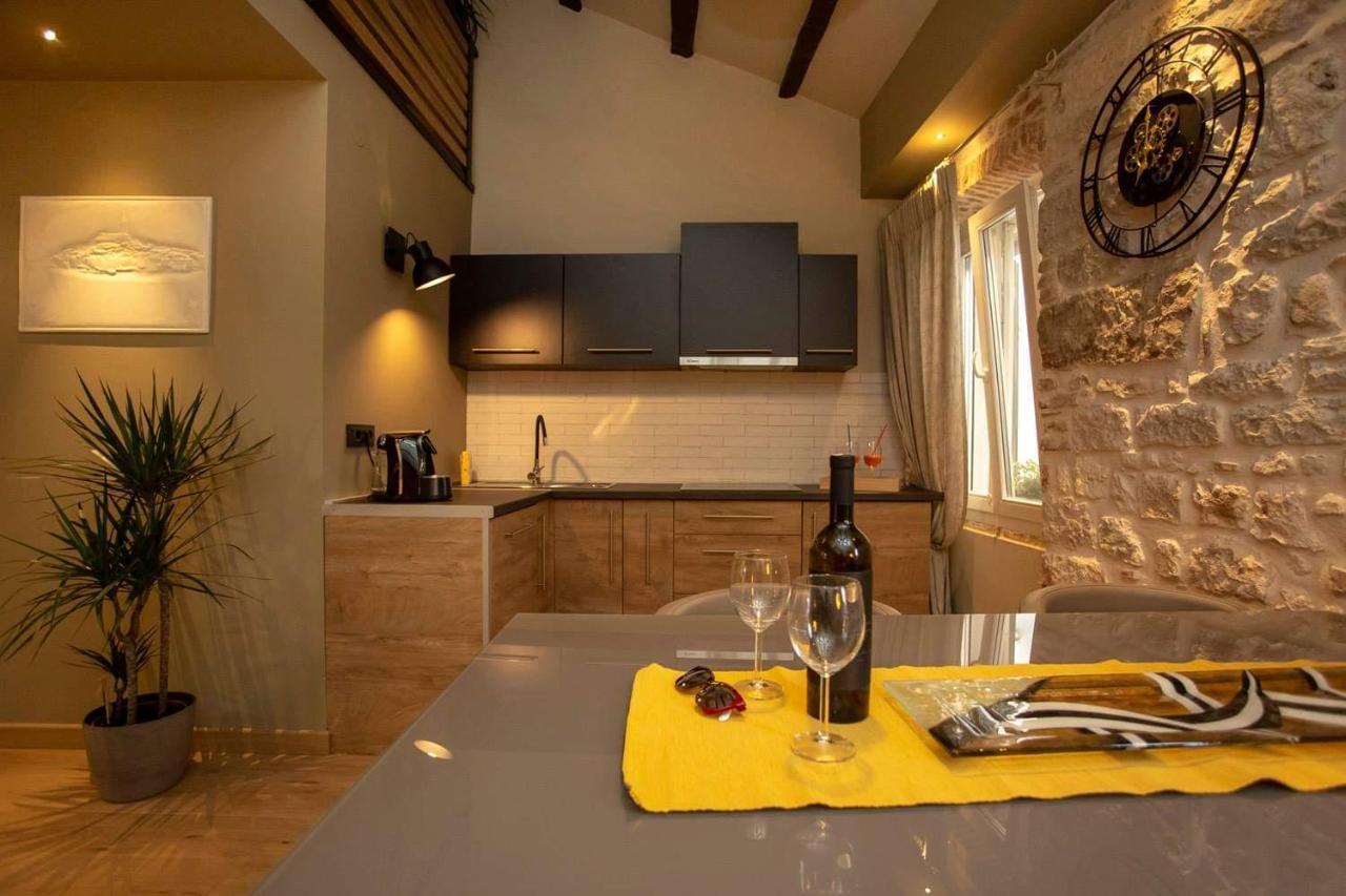 ˇdcˇ Modern Near The Church Apartment Rovinj